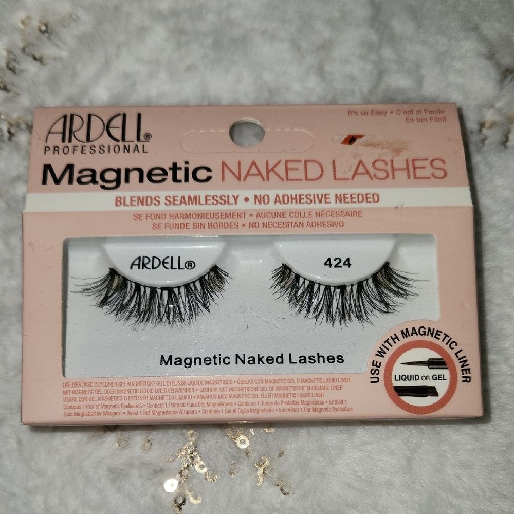 Ardell Black Magnetic Lashes Wispy Style